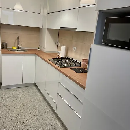 Confort 5 * Bukareszt